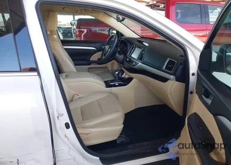 2015 Toyota Highlander Xle V6 from USA, damaged, VIN 5TDKKRFH8FS112135